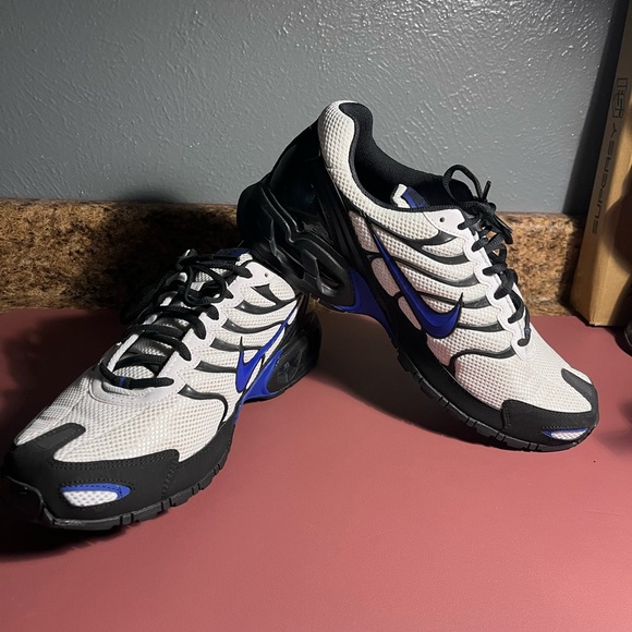 Nike Other - Nike Athletic Shoes Black White Blue